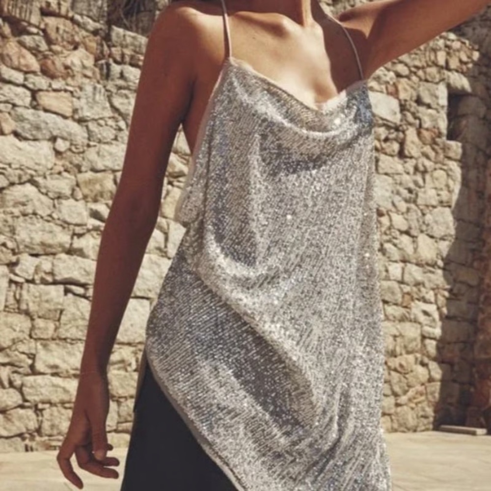 NWT Zara silver sequin top - Size M
